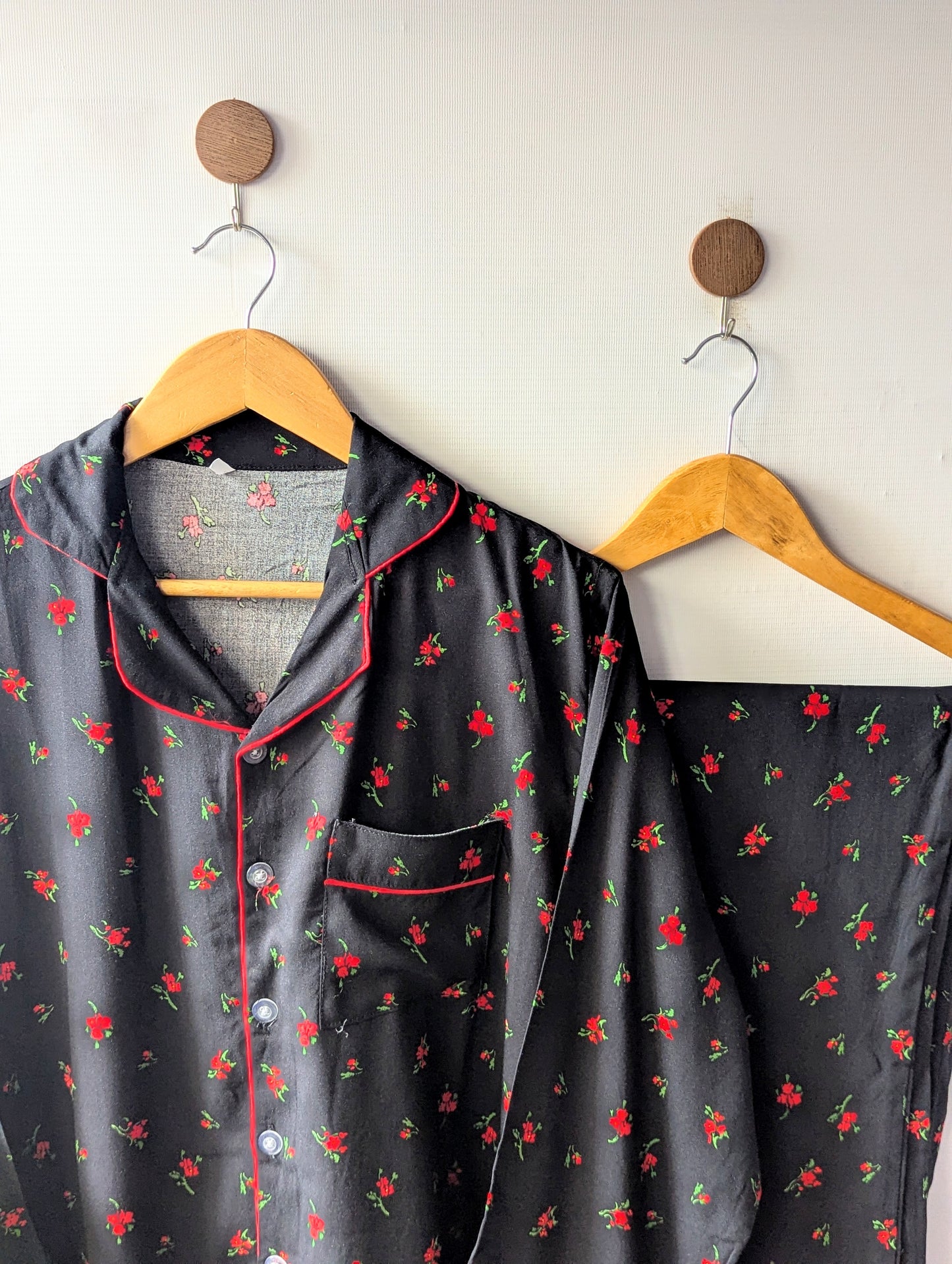 Red & Black Petals Linen PJ Set