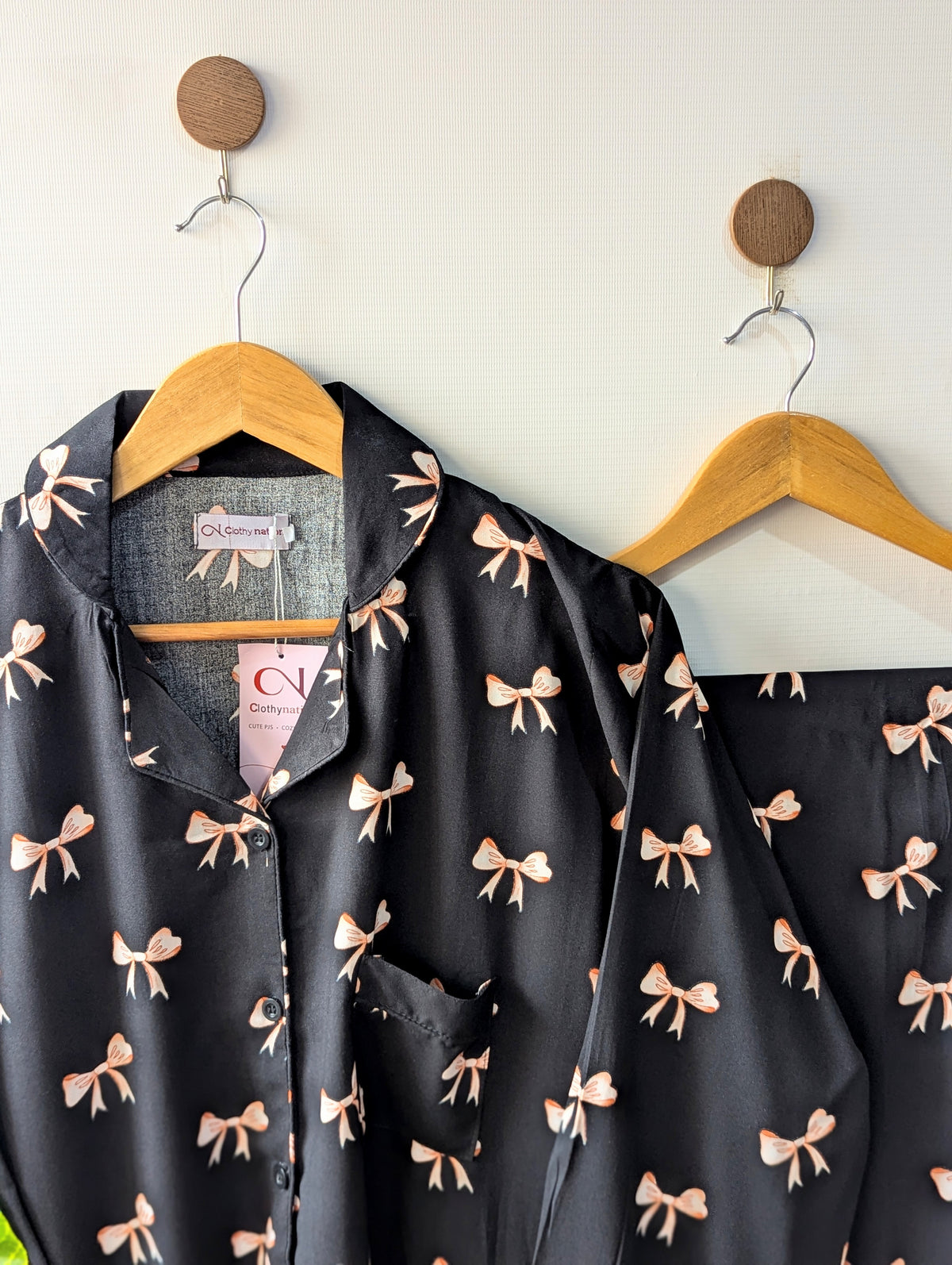 Black & Beige Bows Linen PJ Set