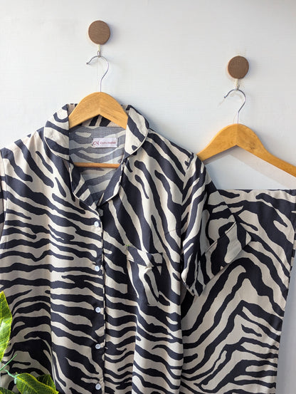 Zebra Linen PJ Set - Half Sleeves