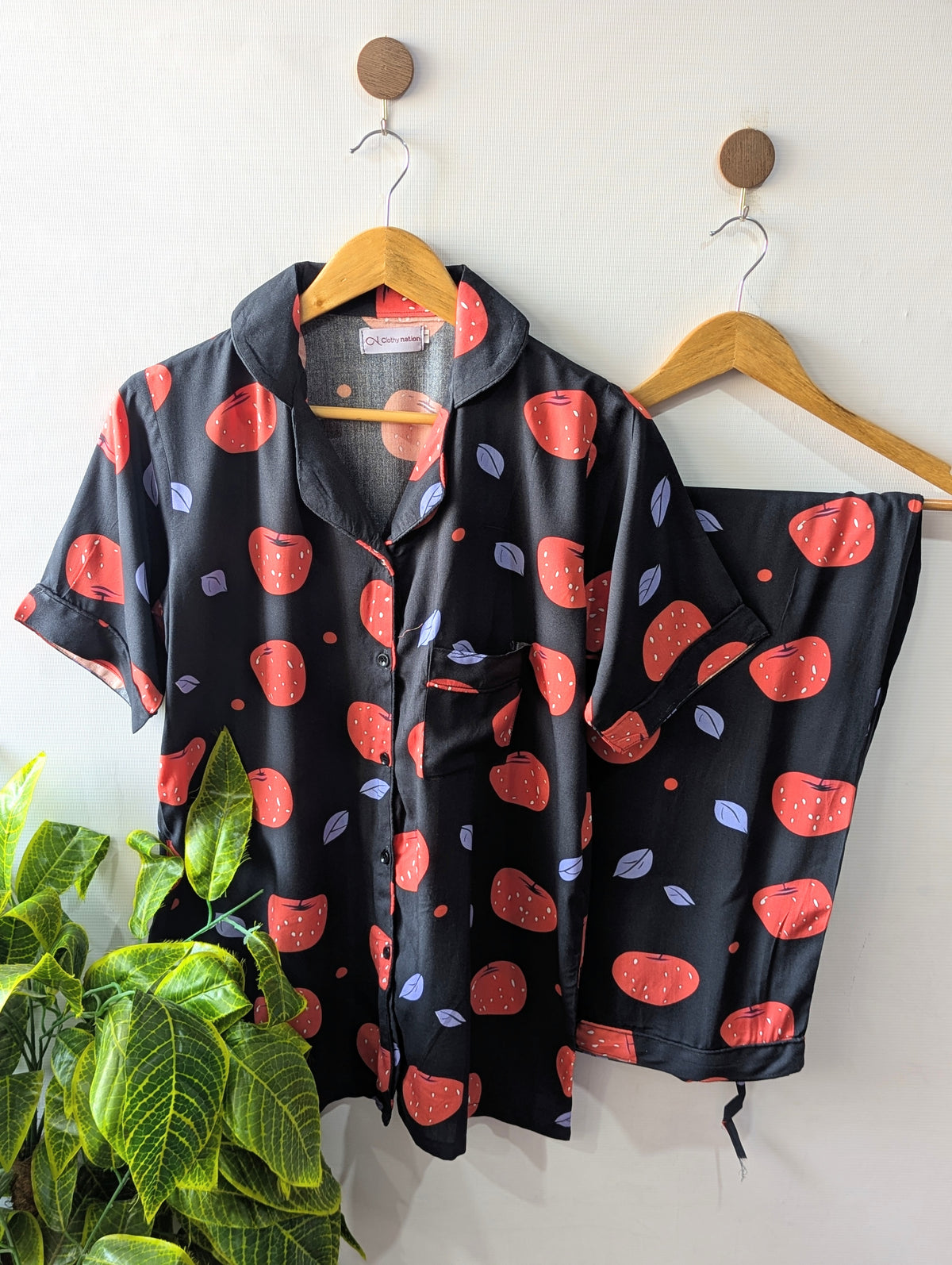 Strawberry Nights Linen PJ Set - Half Sleeves