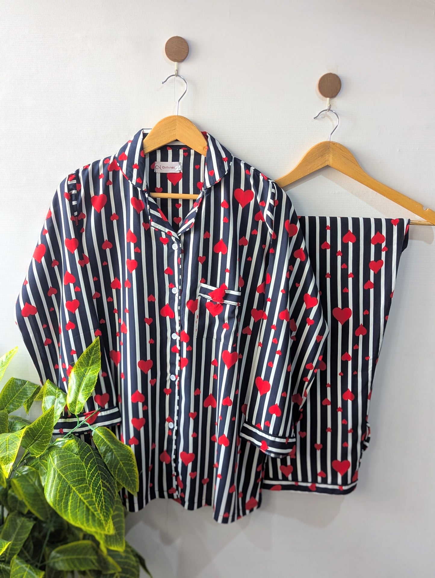 Black Lining Hearts Linen PJ Set