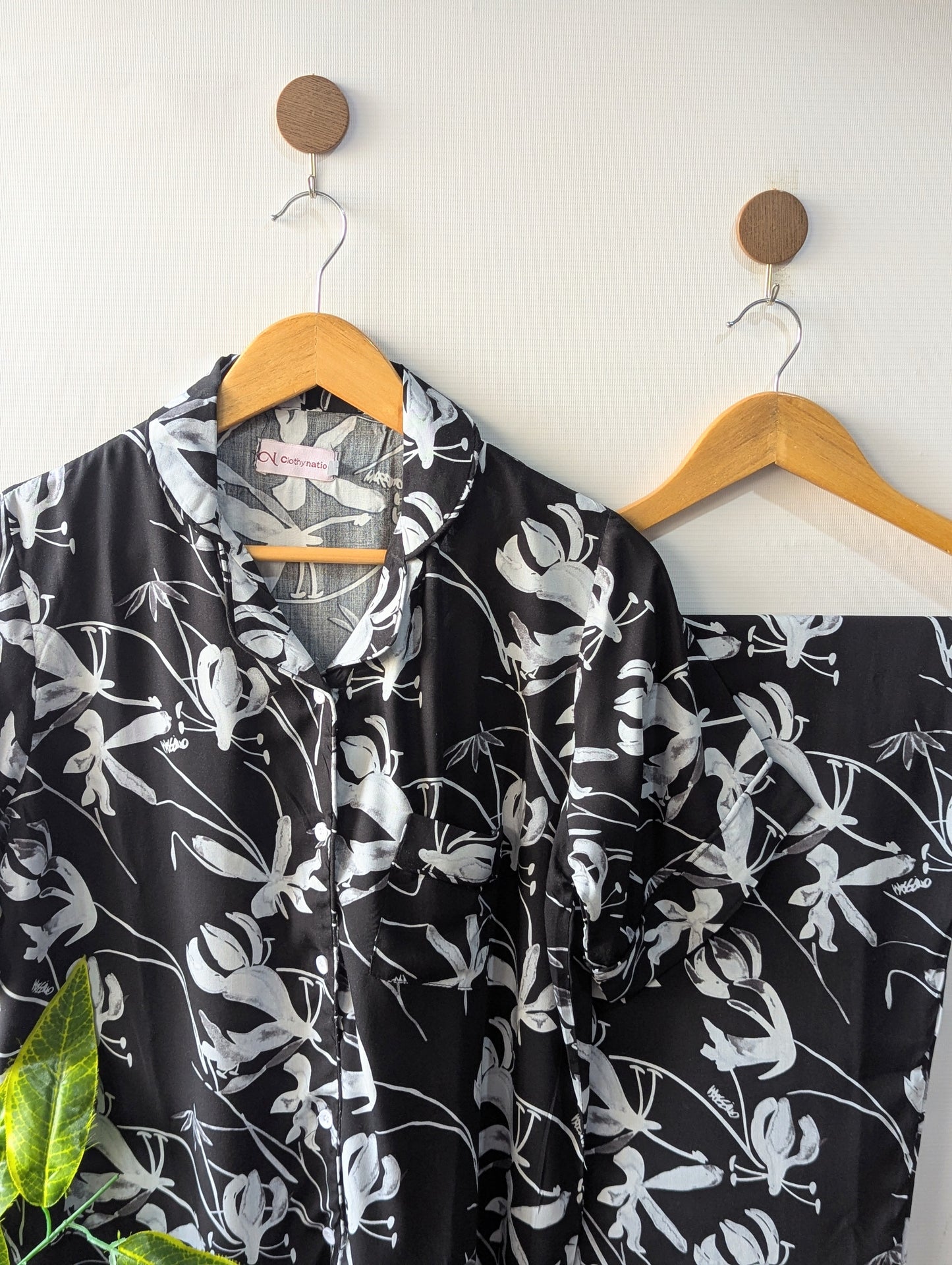 Black Leafs Linen PJ Set - Half Sleeves