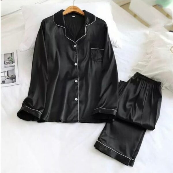 Pure Silk Long Sleeves Womens Comfy PJ Set – Black